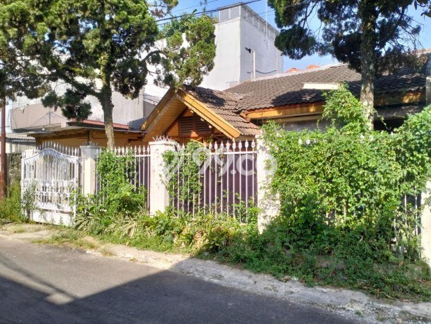 Jual Rumah Eksklusif 3 KT di Turangga, Bandung Jual Rumah Eksklusif 3 KT di Turangga, Bandung