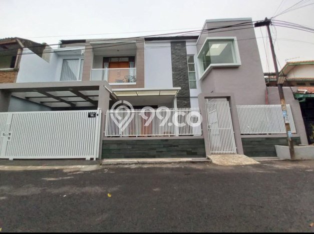 Jual Rumah Bagus Siap Huni LB 230m2 di Margahayu, Bandung Jual Rumah Bagus Siap Huni LB 230m2 di Margahayu, Bandung
