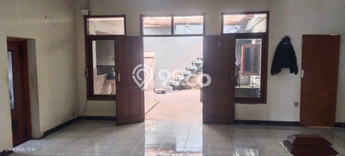 Rumah Mewah Siap Huni LT 300m2 di Antapani, Bandung Rumah Mewah Siap Huni LT 300m2 di Antapani, Bandung