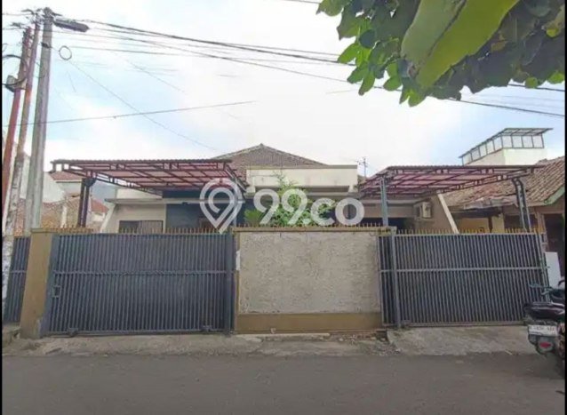 For Sale Rumah 4 Kamar Lokasi Ideal Bagus dan Strategis di Arcamanik For Sale Rumah 4 Kamar Lokasi Ideal Bagus dan Strategis di Arcamanik