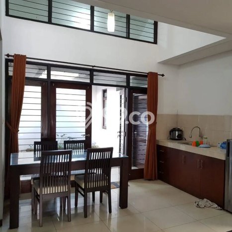 Rumah Eksklusif Dijual LT 180m2 di Batununggal, Bandung Rumah Eksklusif Dijual LT 180m2 di Batununggal, Bandung