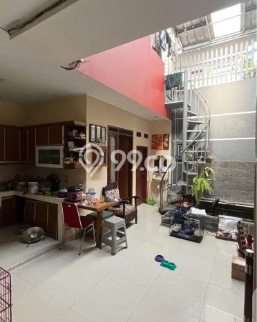 Jual Rumah Bagus Siap Huni LB 138m2 di Antapani, Bandung Jual Rumah Bagus Siap Huni LB 138m2 di Antapani, Bandung