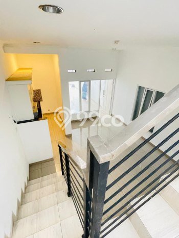 Dijual Cepat Rumah Bagus Siap Huni LB 210m2 di Arcamanik, Bandung Dijual Cepat Rumah Bagus Siap Huni LB 210m2 di Arcamanik, Bandung
