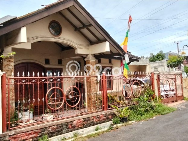 Dijual Rumah 4 Kamar Lokasi Strategis Nyaman dan Strategis di Margahayu Dijual Rumah 4 Kamar Lokasi Strategis Nyaman dan Strategis di Margahayu