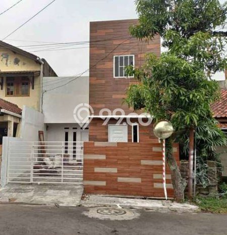 Dijual Rumah Strategis Bagus Punya 4 KT di Antapani Bandung SHM Dijual Rumah Strategis Bagus Punya 4 KT di Antapani Bandung SHM