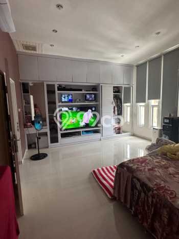 Jual Rumah Mewah Megah Dengan View Eksklusif di Angke, Jakarta Barat Jual Rumah Mewah Megah Dengan View Eksklusif di Angke, Jakarta Barat