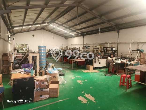 Area Ramai! Gudang Dijual di Tangerang untuk Bisnis Luas Bangunan 280m2 Area Ramai! Gudang Dijual di Tangerang untuk Bisnis Luas Bangunan 280m2