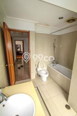 Apartemen High-End Dijual di Tanah Abang Luas 136m2 Apartemen High-End Dijual di Tanah Abang Luas 136m2
