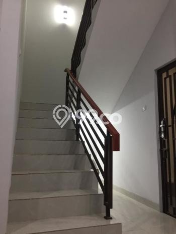 Disewakan Hunian Konsep Modern di Kelapa Gading Jakarta Utara dengan 4 Kamar Disewakan Hunian Konsep Modern di Kelapa Gading Jakarta Utara dengan 4 Kamar