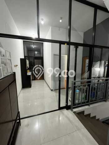 Jual Rumah Mewah Megah Dengan View Eksklusif di Angke, Jakarta Barat Jual Rumah Mewah Megah Dengan View Eksklusif di Angke, Jakarta Barat