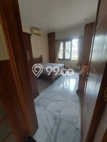 Hunian Modern Untuk Disewakan di Pondok Indah Jakarta Selatan 4 KT & 3 KM Hunian Modern Untuk Disewakan di Pondok Indah Jakarta Selatan 4 KT & 3 KM