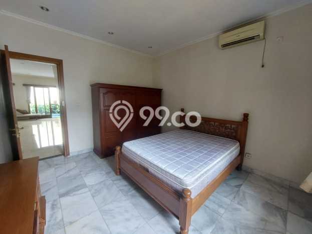 Hunian Modern Untuk Disewakan di Pondok Indah Jakarta Selatan 4 KT & 3 KM Hunian Modern Untuk Disewakan di Pondok Indah Jakarta Selatan 4 KT & 3 KM