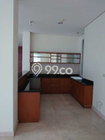 Hunian Modern dengan LT 589m2 & LB 460m2 Dikontrakkan di Pondok Indah Hunian Modern dengan LT 589m2 & LB 460m2 Dikontrakkan di Pondok Indah