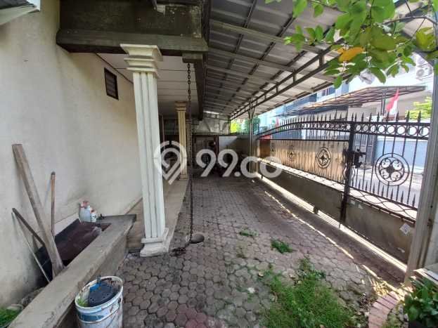 Rumah Mewah LB 200m2 Siap Huni Desain Elegan di Pulo Asem, Jakarta Timur Rumah Mewah LB 200m2 Siap Huni Desain Elegan di Pulo Asem, Jakarta Timur