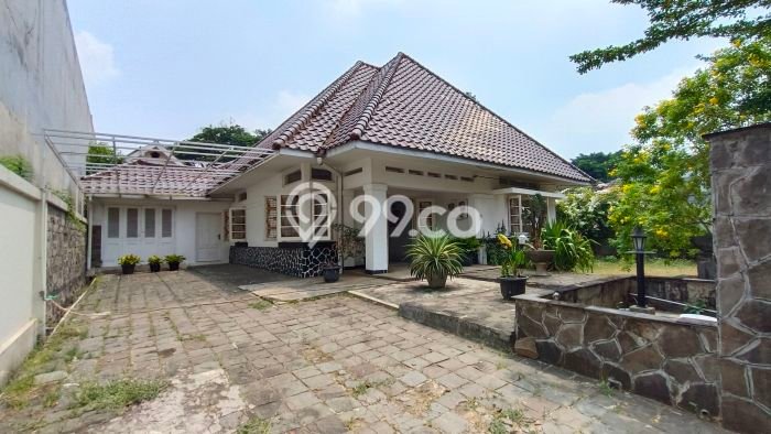 Dijual Rumah Premium dengan Fasilitas Sekitar Komplit di Menteng, Jakarta Pusat Dijual Rumah Premium dengan Fasilitas Sekitar Komplit di Menteng, Jakarta Pusat
