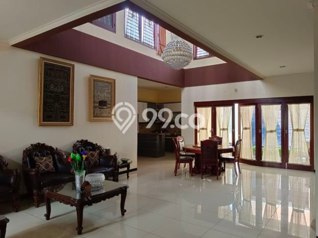 Rumah Luxury Modern Tanpa Renovasi di Kemang Pratama Bekasi Rumah Luxury Modern Tanpa Renovasi di Kemang Pratama Bekasi