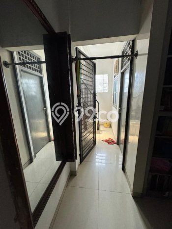 Dijual Rumah Premium dengan Fasilitas Sekitar Komplit di Duren Sawit, Jakarta Timur Dijual Rumah Premium dengan Fasilitas Sekitar Komplit di Duren Sawit, Jakarta Timur
