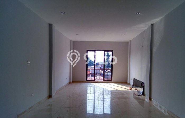 Ruko Dijual di Bekasi LT 110m2 & LB 182m2 Lokasi Terbaik! Ruko Dijual di Bekasi LT 110m2 & LB 182m2 Lokasi Terbaik!