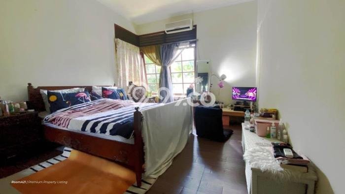 Hunian Mewah LB 300m2 Siap Pakai Desain Elegan di Cinere, Jakarta Selatan Hunian Mewah LB 300m2 Siap Pakai Desain Elegan di Cinere, Jakarta Selatan