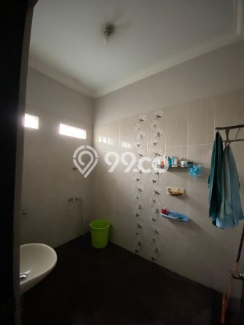 Ready to Use! Premium House LT 180m2 Desain Modern di Buaran Ready to Use! Premium House LT 180m2 Desain Modern di Buaran