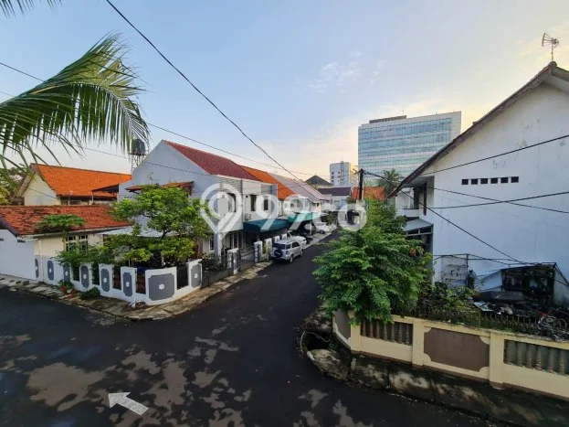 Hunian Mewah Dijual LT 144m2 di Kelapa Gading, Jakarta Utara Hunian Mewah Dijual LT 144m2 di Kelapa Gading, Jakarta Utara
