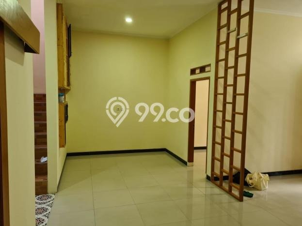 For Sale Rumah 3 Kamar Lokasi Ideal Nyaman dan Strategis di Antapani For Sale Rumah 3 Kamar Lokasi Ideal Nyaman dan Strategis di Antapani