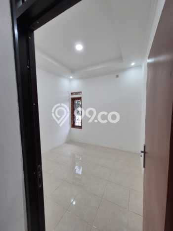 Jual Rumah Bagus Siap Huni LB 90m2 di Arcamanik, Bandung Jual Rumah Bagus Siap Huni LB 90m2 di Arcamanik, Bandung
