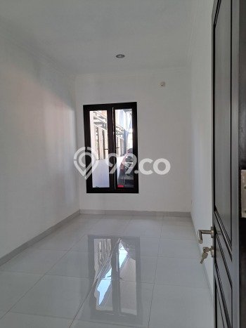 Dijual Rumah Eksklusif 4 KT di Cisaranten, Bandung Dijual Rumah Eksklusif 4 KT di Cisaranten, Bandung