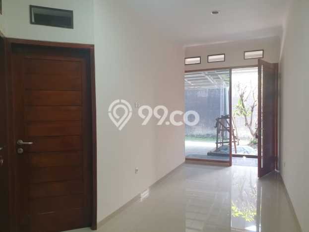 For Sale Rumah 3 Kamar Lokasi Strategis Nyaman dan Strategis di Arcamanik For Sale Rumah 3 Kamar Lokasi Strategis Nyaman dan Strategis di Arcamanik