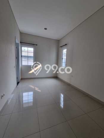 SPECIAL LISTING! Rumah di Pagedangan, 4 KT, Dekat Fasilitas, LT 300m² Bangunan 260m² SPECIAL LISTING! Rumah di Pagedangan, 4 KT, Dekat Fasilitas, LT 300m² Bangunan 260m²