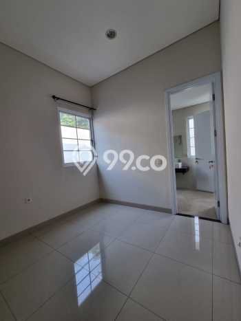 SPECIAL LISTING! Rumah di Pagedangan, 4 KT, Dekat Fasilitas, LT 300m² Bangunan 260m² SPECIAL LISTING! Rumah di Pagedangan, 4 KT, Dekat Fasilitas, LT 300m² Bangunan 260m²