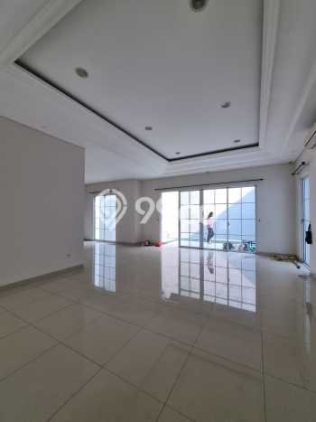 SPECIAL LISTING! Rumah di Pagedangan, 4 KT, Dekat Fasilitas, LT 300m² Bangunan 260m² SPECIAL LISTING! Rumah di Pagedangan, 4 KT, Dekat Fasilitas, LT 300m² Bangunan 260m²