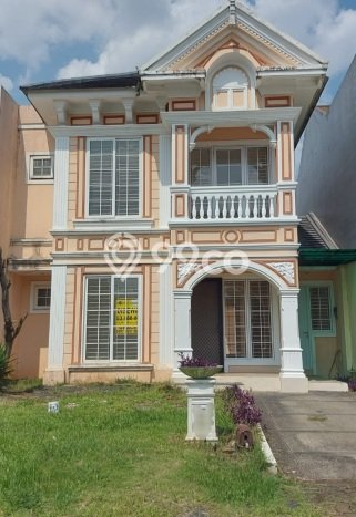Disewakan Rumah Konsep Modern di BSD Tangerang Selatan dengan 3 KT Disewakan Rumah Konsep Modern di BSD Tangerang Selatan dengan 3 KT