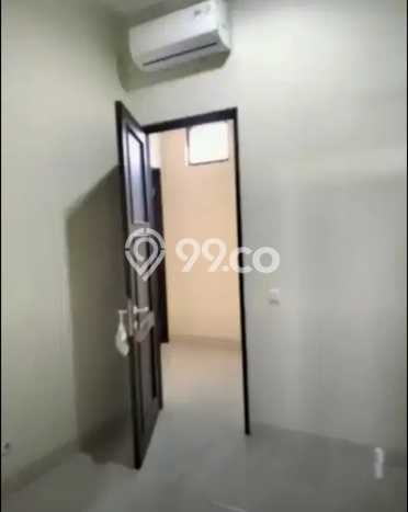 Disewakan Segera Rumah Kondisi Baik di Area Kelapa Dua, Tangerang Disewakan Segera Rumah Kondisi Baik di Area Kelapa Dua, Tangerang