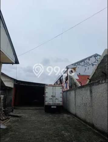 Gudang Disewa di Tangerang dengan LB 300m2 Area Komersial Ramai Gudang Disewa di Tangerang dengan LB 300m2 Area Komersial Ramai