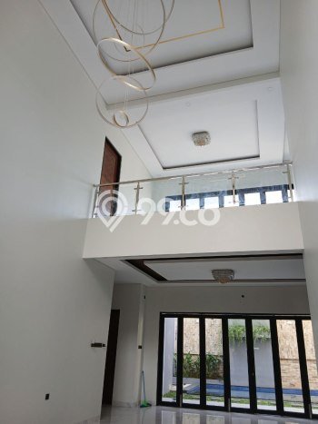 Dijual Rumah Mewah Elegan Dengan View Eksklusif di Gandaria, Jakarta Selatan Dijual Rumah Mewah Elegan Dengan View Eksklusif di Gandaria, Jakarta Selatan