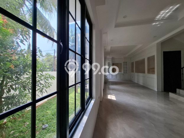 Hunian Mewah LB 420m2 Siap Huni Desain Elegan di Galaxy, Bekasi Hunian Mewah LB 420m2 Siap Huni Desain Elegan di Galaxy, Bekasi