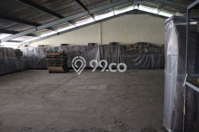 Gudang Bagus Dijual LB 2200m2 Lokasi Strategis Bekasi Area Cocok untuk Berbisnis Gudang Bagus Dijual LB 2200m2 Lokasi Strategis Bekasi Area Cocok untuk Berbisnis