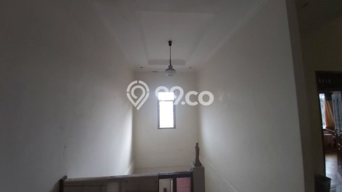Rumah Luas Asri 3 KT Siap Huni di Pondok Gede Bekasi Rumah Luas Asri 3 KT Siap Huni di Pondok Gede Bekasi