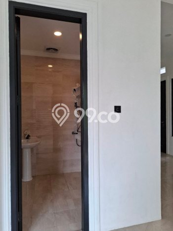 Hunian Mewah LB 420m2 Siap Huni Desain Elegan di Galaxy, Bekasi Hunian Mewah LB 420m2 Siap Huni Desain Elegan di Galaxy, Bekasi