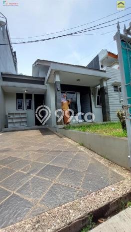 Rumah Strategis Minimalis Lb 116m2 di Ciracas, Jakarta Timur Rumah Strategis Minimalis Lb 116m2 di Ciracas, Jakarta Timur