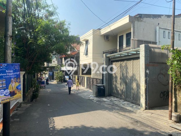 Unit Kost Dijual di Mampang dengan 14 Kamar Kawasan Ramai Unit Kost Dijual di Mampang dengan 14 Kamar Kawasan Ramai