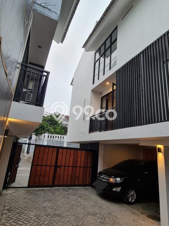 Jual Rumah Luas Elegan Dengan View Cantik di Wijaya, Jakarta Selatan Jual Rumah Luas Elegan Dengan View Cantik di Wijaya, Jakarta Selatan