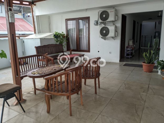 Kost Dijual di Setiabudi dengan 37 KT dan Luas 700m2 Kost Dijual di Setiabudi dengan 37 KT dan Luas 700m2