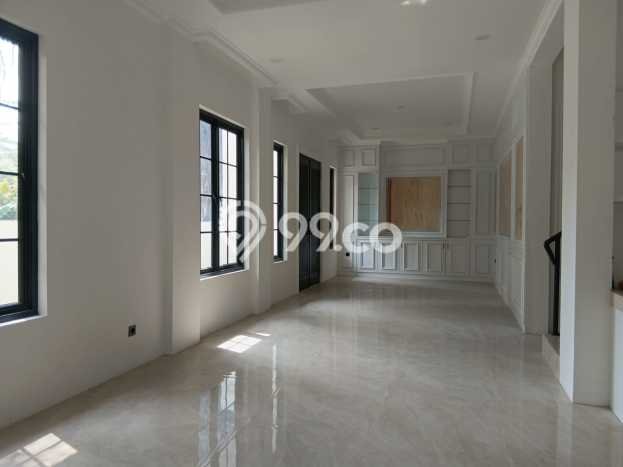 Rumah Mewah LB 420m2 Siap Pakai Desain Elegan di Galaxy, Bekasi Rumah Mewah LB 420m2 Siap Pakai Desain Elegan di Galaxy, Bekasi