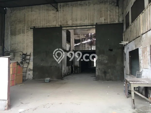 PRIME LOCATION! Pabrik di Kalideres, Luas 800m², Kawasan Komersial, Lokasi Strategis PRIME LOCATION! Pabrik di Kalideres, Luas 800m², Kawasan Komersial, Lokasi Strategis