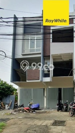 Gudang Strategis Kawasan Roa Malaka, Luas 0m², Posisi Jalan Utama Gudang Strategis Kawasan Roa Malaka, Luas 0m², Posisi Jalan Utama