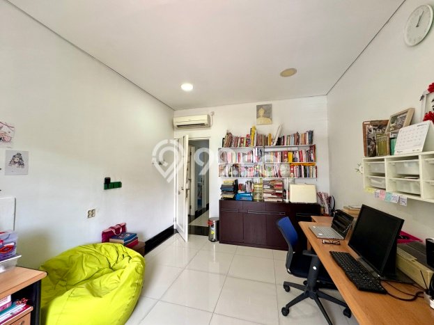 Rumah Luxury Modern Tanpa Renovasi di Pantai Indah Kapuk Jakarta Utara Rumah Luxury Modern Tanpa Renovasi di Pantai Indah Kapuk Jakarta Utara