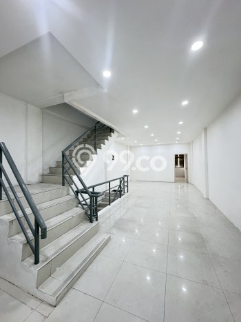 Kantor Bagus Dijual LB 300m2 Lokasi Strategis Jakarta Pusat Area Cocok untuk Berbisnis Kantor Bagus Dijual LB 300m2 Lokasi Strategis Jakarta Pusat Area Cocok untuk Berbisnis