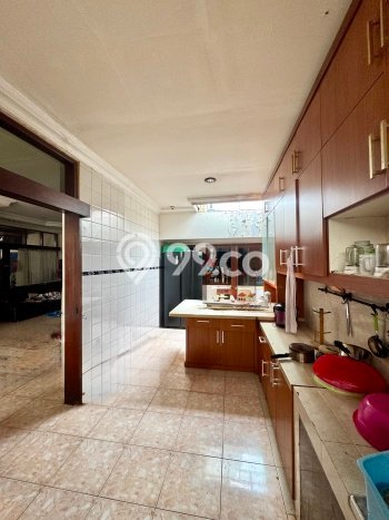 Rumah Elit LB 250m2 Siap Huni Desain Elegan di Petojo, Jakarta Pusat Rumah Elit LB 250m2 Siap Huni Desain Elegan di Petojo, Jakarta Pusat